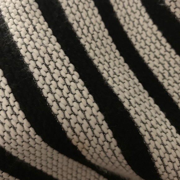 Express black and white striped zipper front dress - Picture 4 of 7